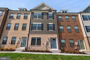 featured image of 5225 Manor Park Way