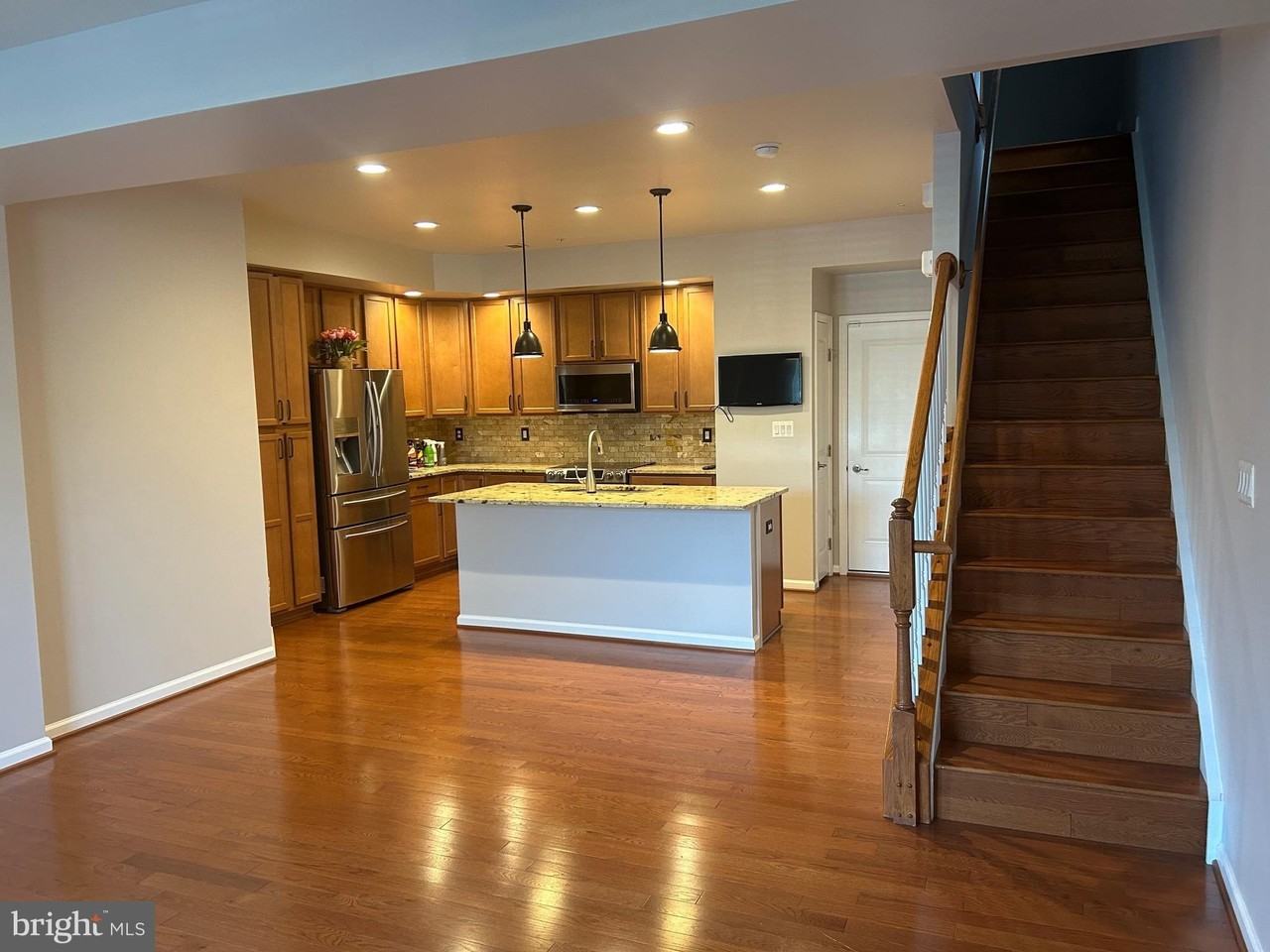 910 Hall Station Dr Apt 106 - Photo 6 of 15