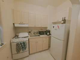 featured image of 65 Bedford St #1