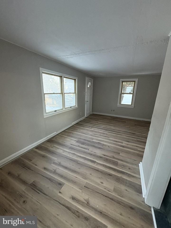 2136 Atco Ave - Photo 5 of 23