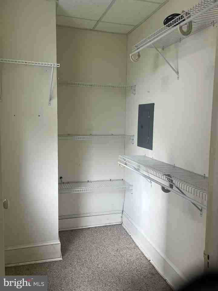 742 Haddon Ave - Photo 4 of 5