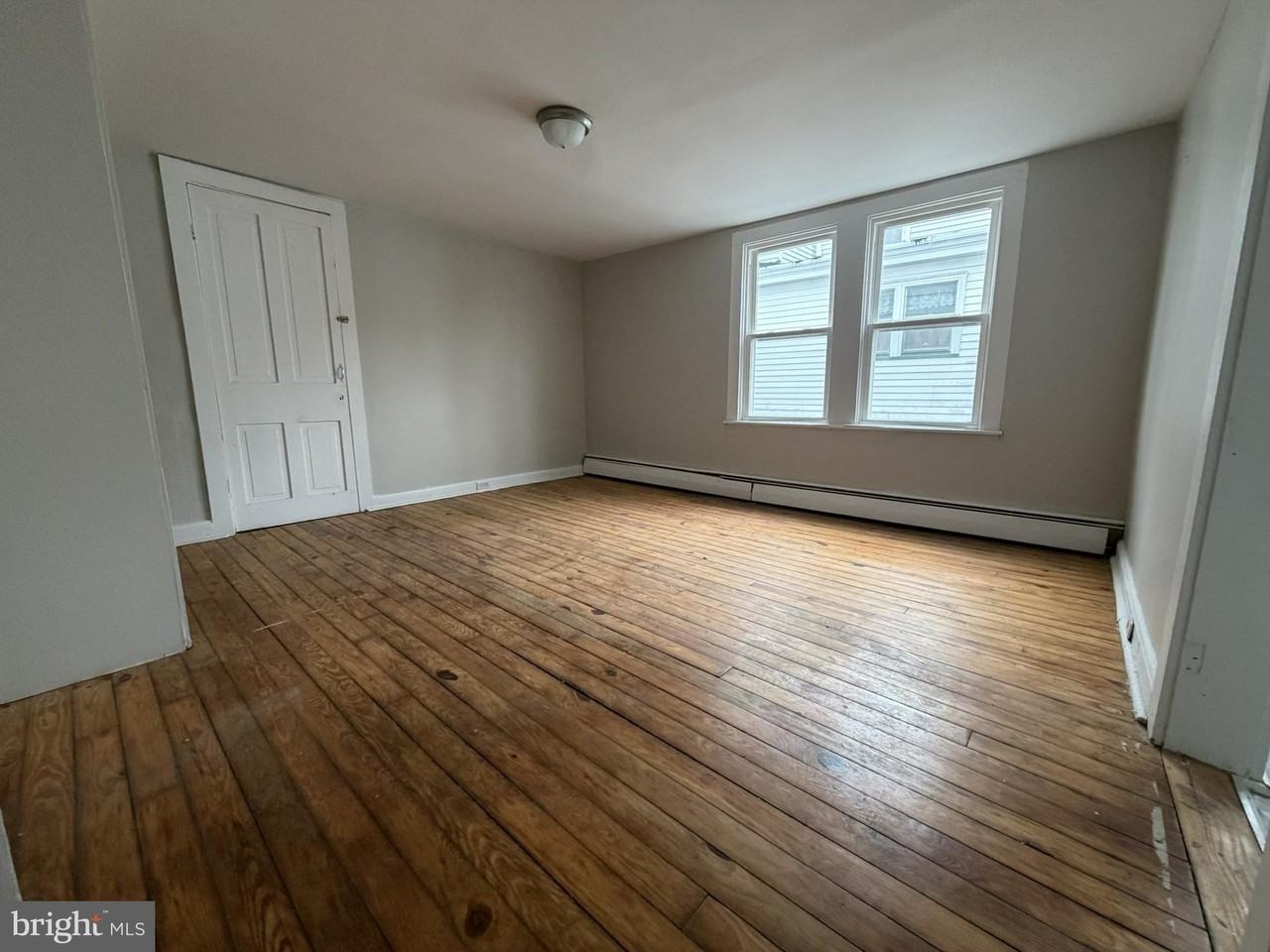 190 Seventh St #1 - Photo 7 of 16