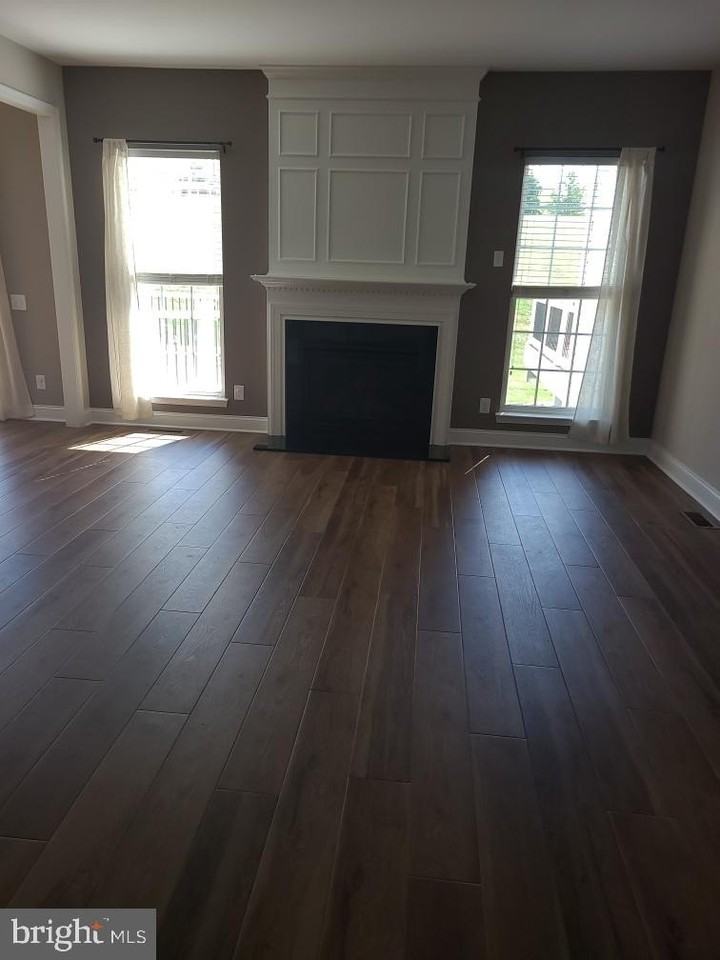 296 N Caldwell Cir - Photo 5 of 27