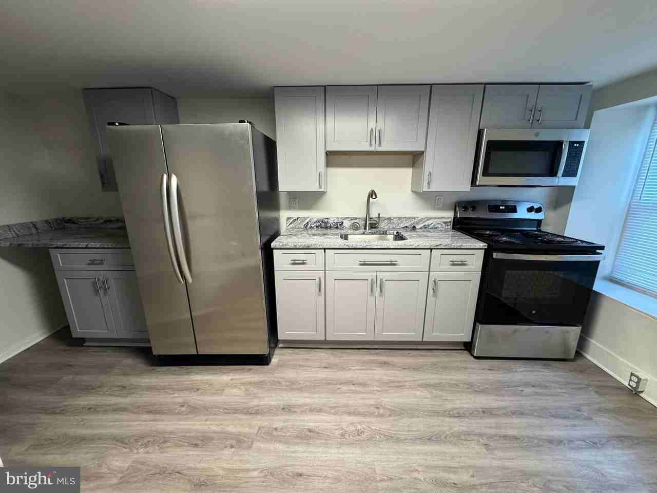 20 Richardson St - Photo 7 of 27