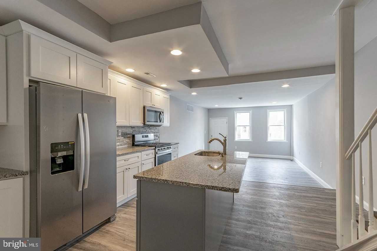 228 Hermitage St - Photo 3 of 21