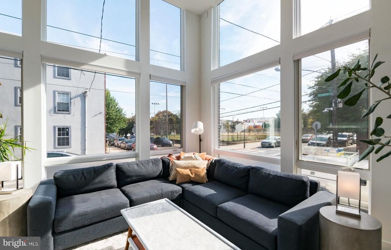 1500 N Hancock St - Photo 2 of 46