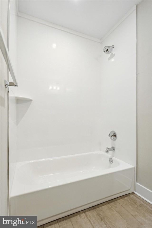 2633 Annin St Unit 2 - Photo 6 of 6