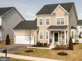 220 Centennial Dr - Photo 1 of 1