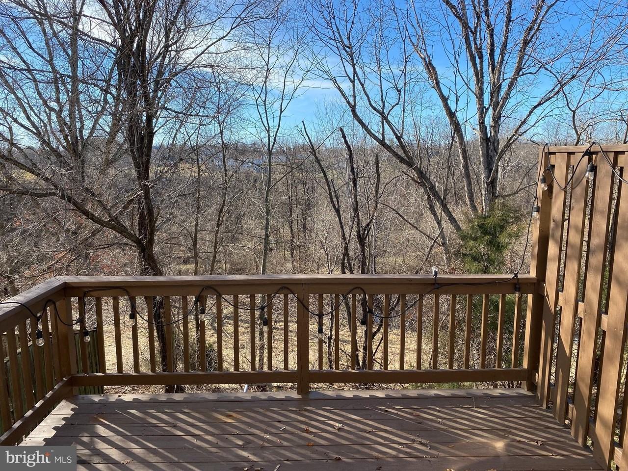 118 Seabreeze Ln - Photo 2 of 32