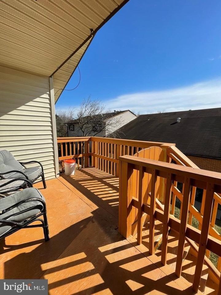 8407 Orinda Ct #282 - Photo 3 of 23