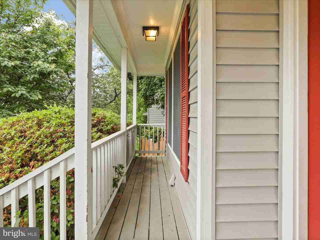 8324 2nd Ave - Photo 6 of 46