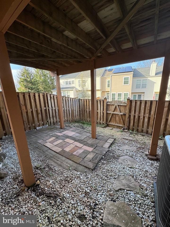 14342 Papilion Way - Photo 4 of 46