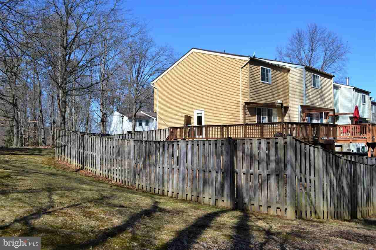 8349 Wind Fall Rd - Photo 4 of 44