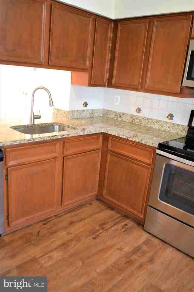 8349 Wind Fall Rd - Photo 7 of 44