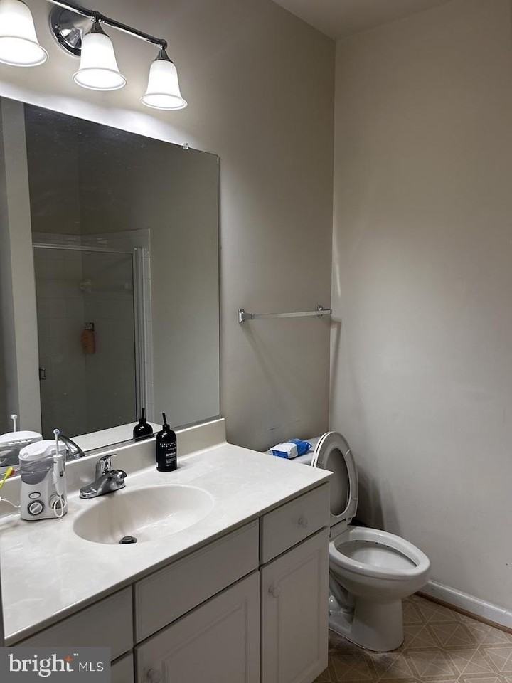 3810 Lightfoot St #206 - Photo 3 of 15