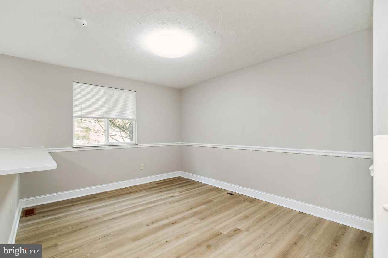 3380 Longbow Ct - Photo 7 of 41