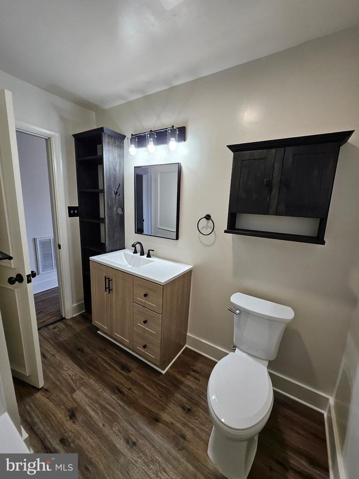 729 Faulkner Ave - Photo 6 of 11