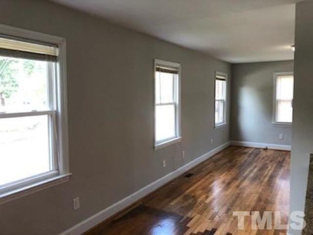 133 S Tarboro St - Photo 6 of 17