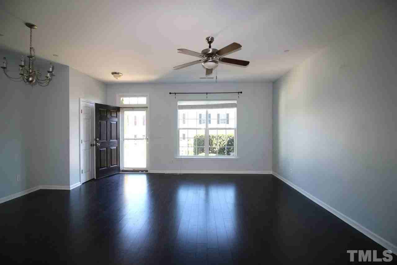 1121 Consortium Dr Unit 114 - Photo 3 of 17