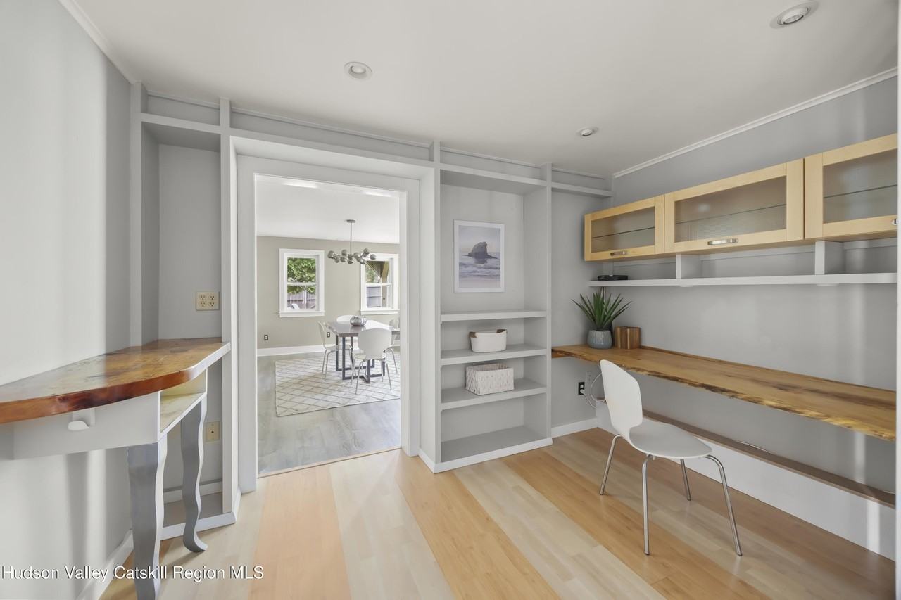 Route 295 - Photo 3 of 33