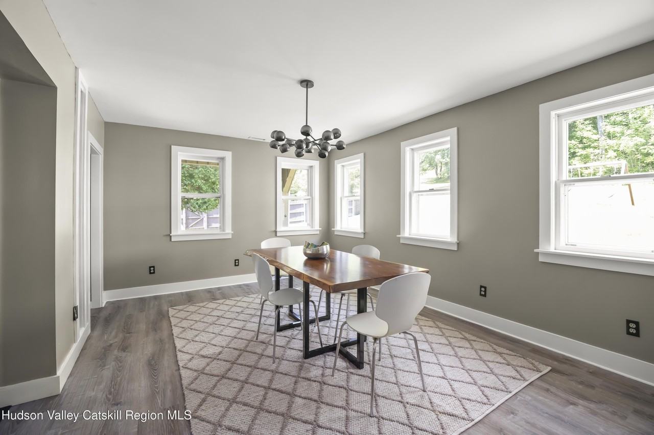 Route 295 - Photo 4 of 33