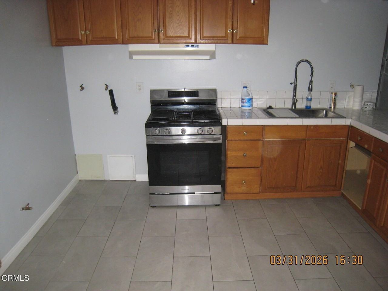 771 1/2 Blaine Ave - Photo 6 of 11