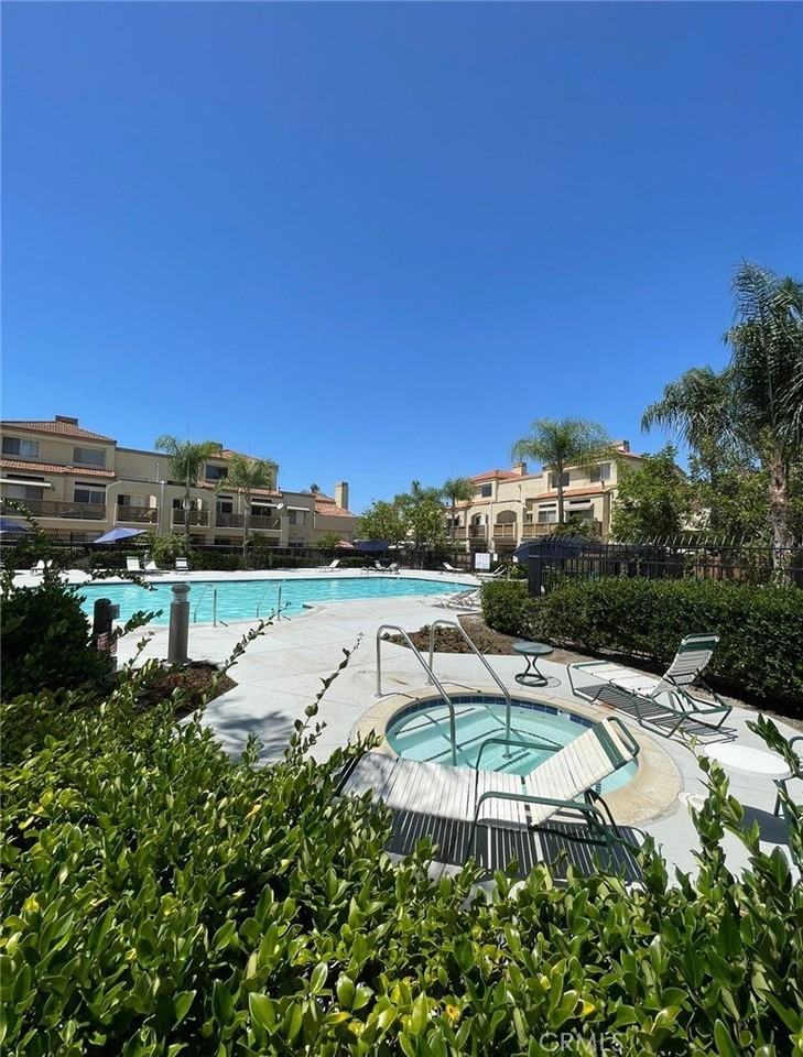 24984 La Pantera - Photo 7 of 9