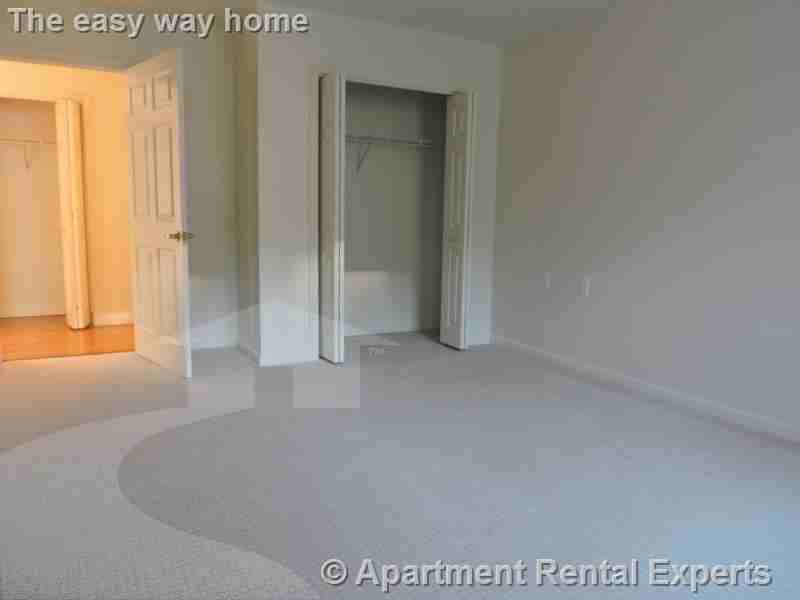 632 Massachusetts Ave #221 - Photo 6 of 15