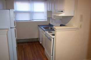 402 Highland Ave - Photo 1 of 1