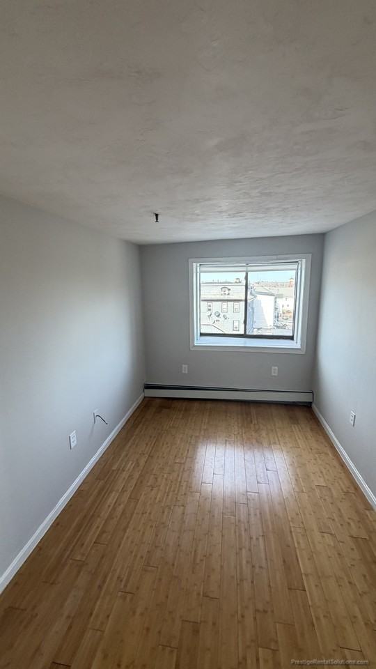 85 Broad St #105 - Photo 3 of 17