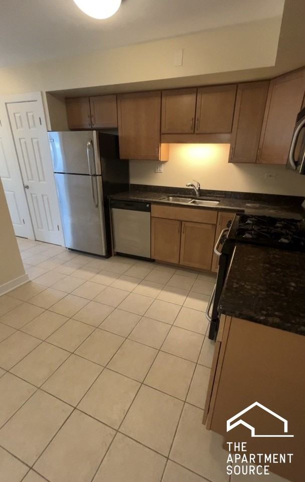 317 Wisconsin Ave #1C - Photo 2 of 10