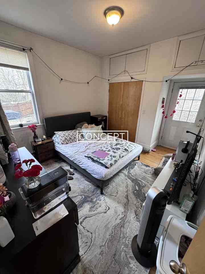 38 Newton St #1 - Photo 2 of 33