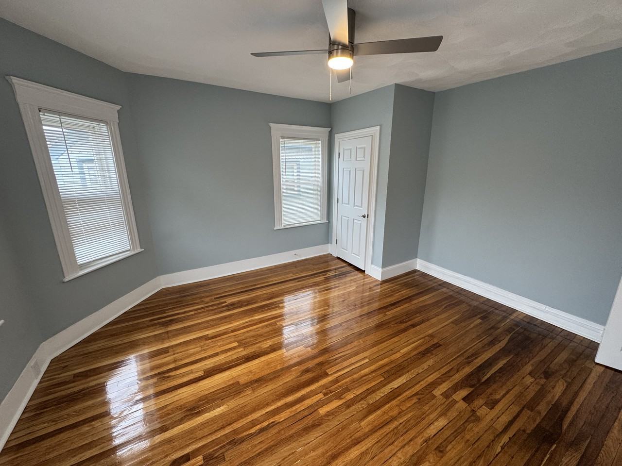 35 Cameron Ave #2 - Photo 4 of 23