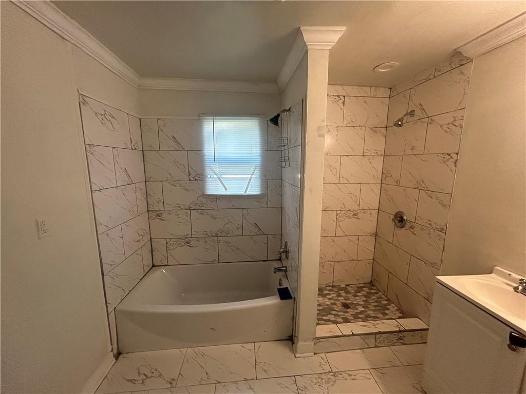 1632 N Rocheblave St - Photo 4 of 9