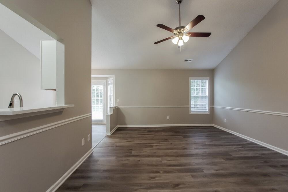 2133 Millstone Ln - Photo 4 of 16