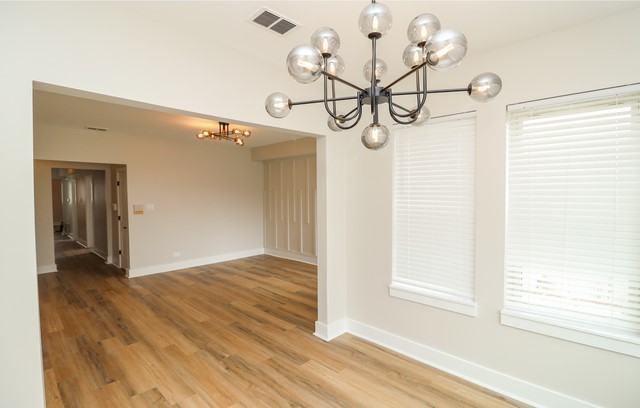 6110 S Saint Lawrence Ave Apt 3 - Photo 2 of 12