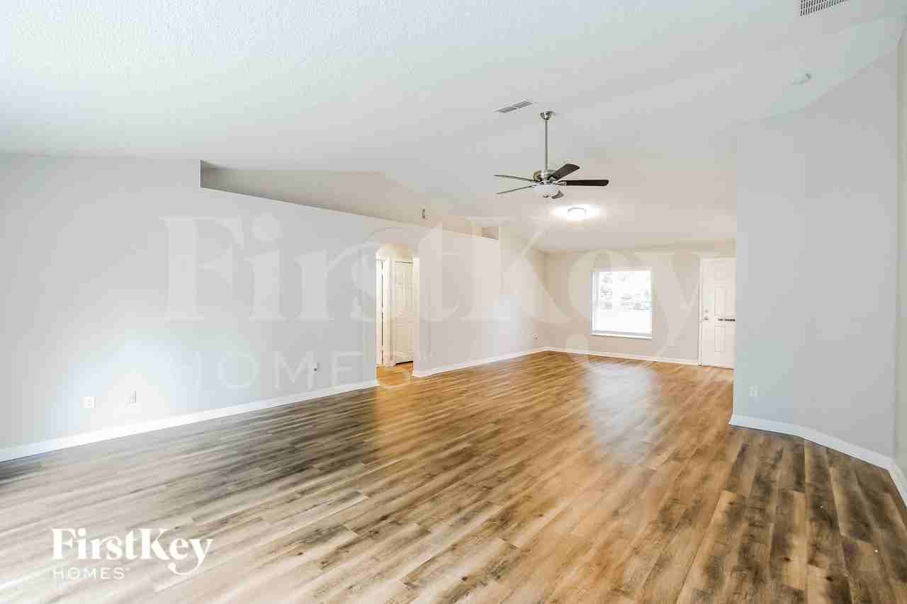 15 Rymen Ln - Photo 5 of 15