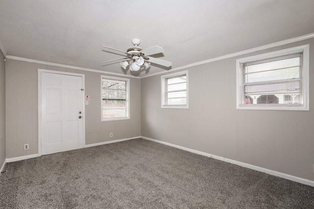 627 Grayson Pkwy - Photo 6 of 25