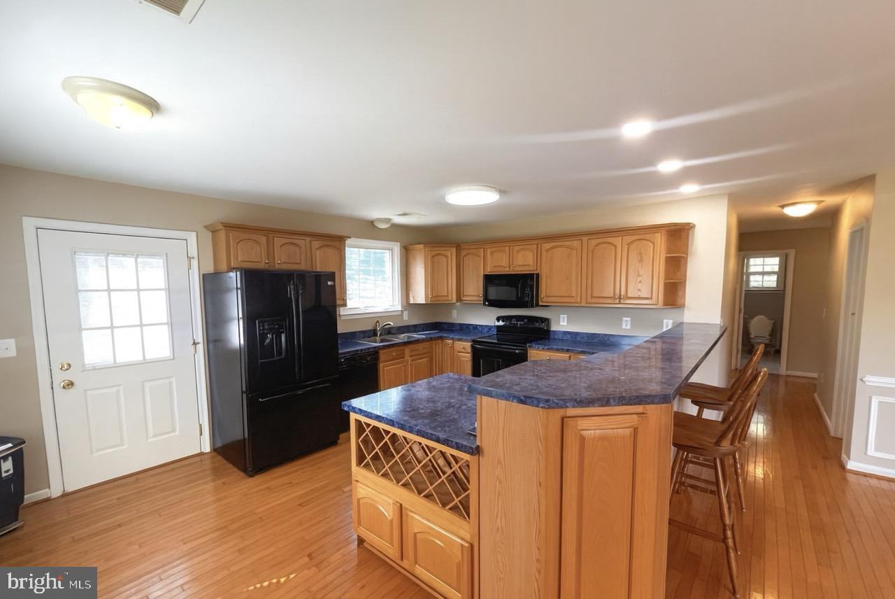 42802 Higgs Ln - Photo 3 of 23