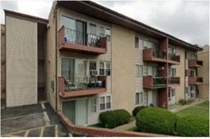 featured image of 605 N Wolf Rd Apt F4