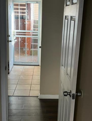 605 N Wolf Rd Apt F4 - Photo 3 of 29