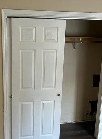 605 N Wolf Rd Apt F4 - Photo 7 of 29