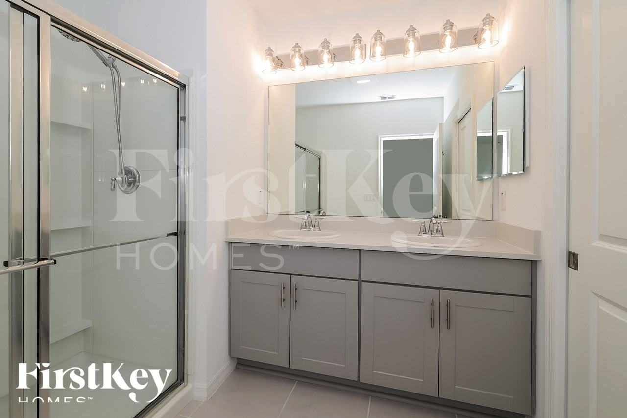 5007 Vellacito Way - Photo 7 of 15