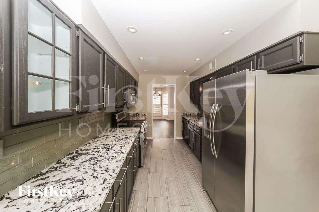 6705 Kirby Trace Cv - Photo 6 of 15