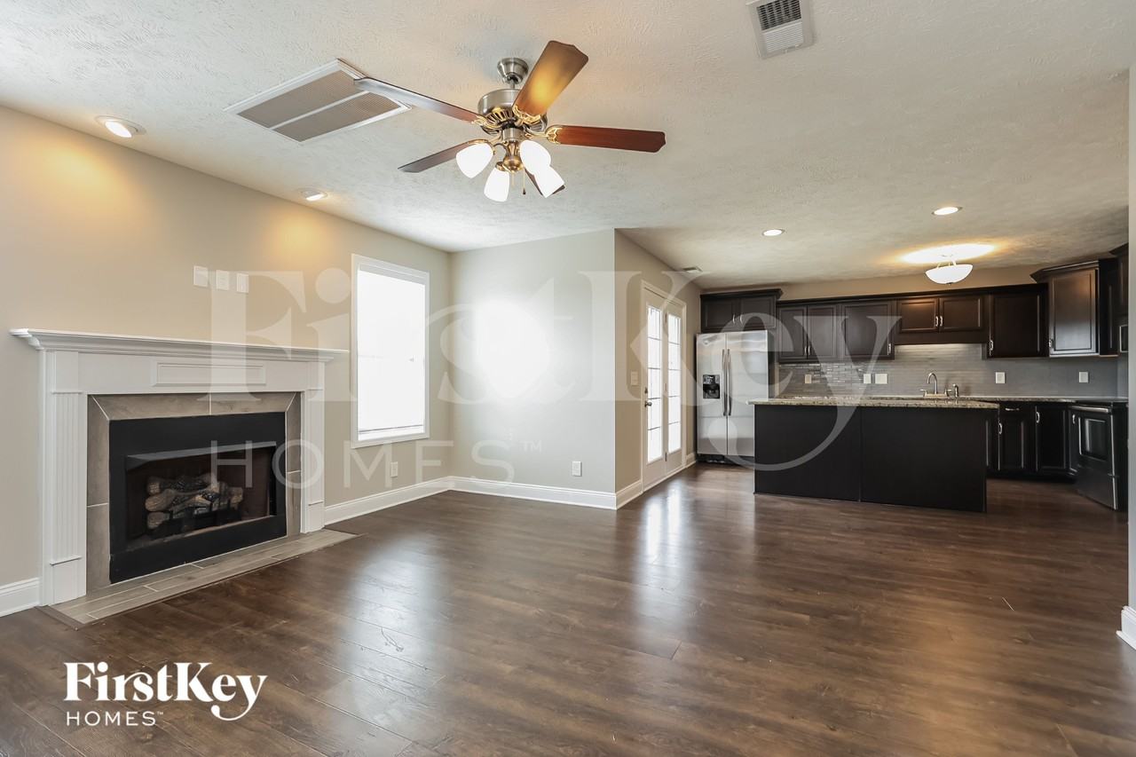 1280 Eagles View Dr - Photo 3 of 15