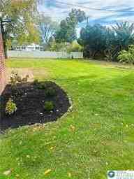 4208 Windsor Dr - Photo 7 of 36