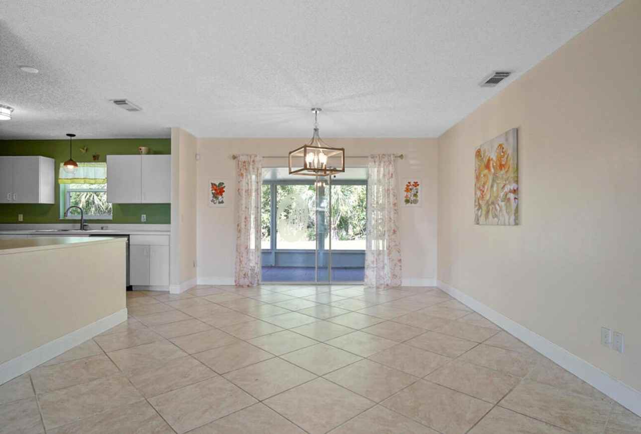 5680 Travelers Way - Photo 6 of 17