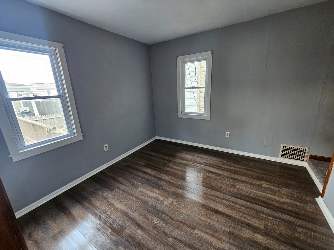 208 Arabella St - Photo 5 of 7