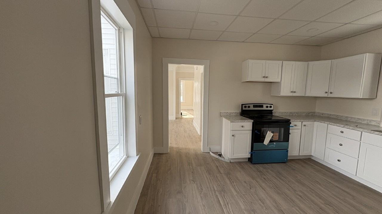 7 North St #1 - Photo 2 of 18