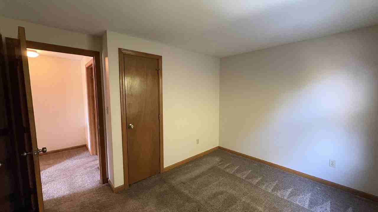 44 Garfield St #B - Photo 7 of 19